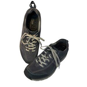 Clark Wave Walk Waterproof Gray Leather Active Wear Stylish Casual Shoes Size 8M